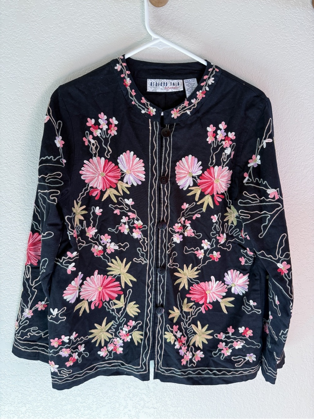 Vintage 90’s Bedford Fair Lifestyles Embroidered Jacket size Medium